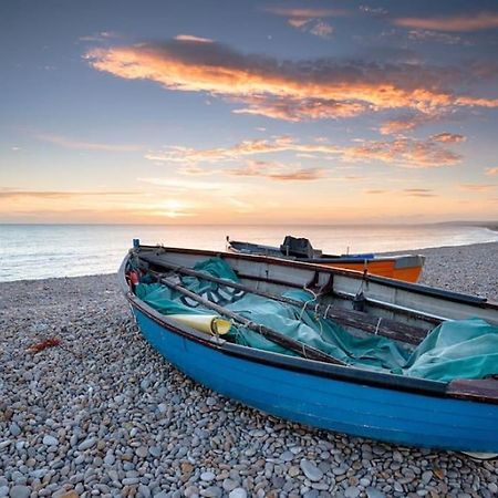 Luxurious Beach House Chesil Beach. Sleeps 6 Castletown  Exterior foto