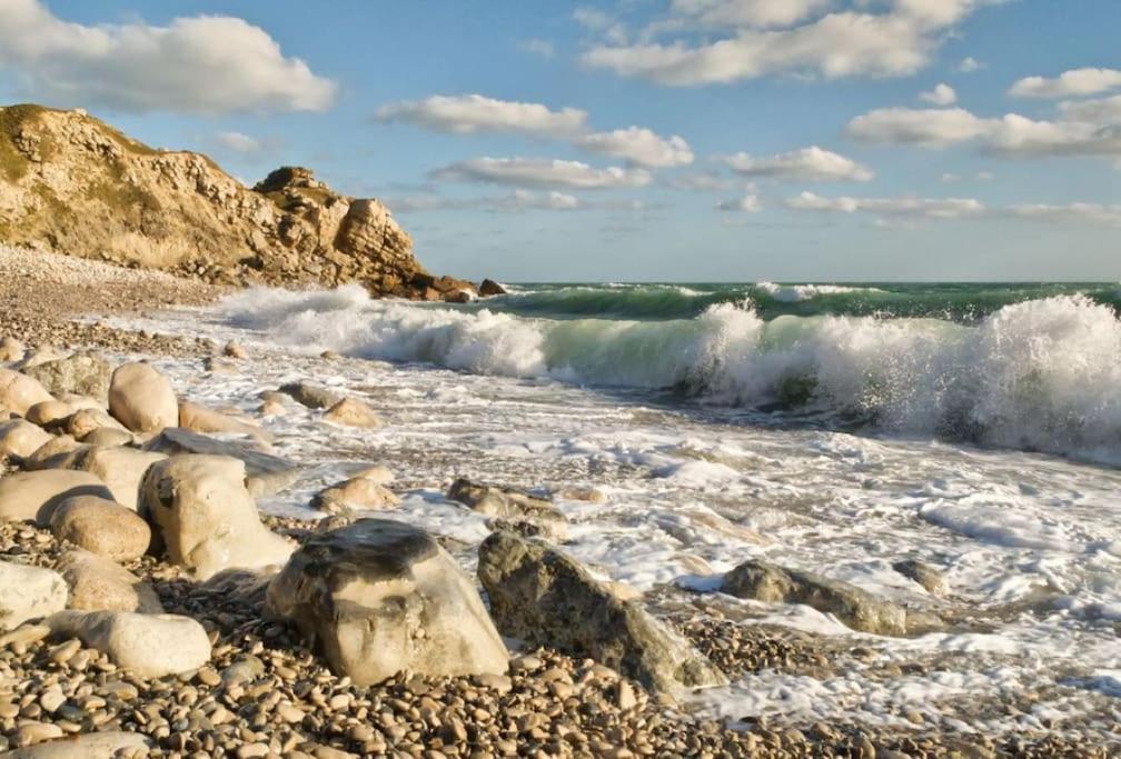 Luxurious Beach House Chesil Beach. Sleeps 6 Castletown  Exterior foto